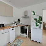 1 Bedroom Stunning In Saint-bauzille-de-mont Buzignargues