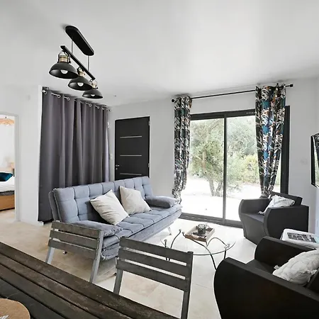 1 Bedroom Stunning In Saint-bauzille-de-mont * Buzignargues