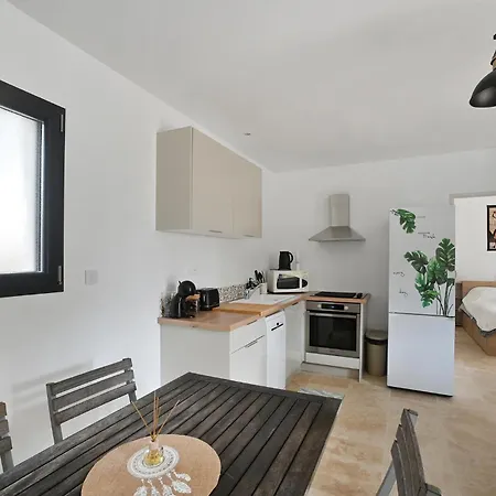 1 Bedroom Stunning In Saint-bauzille-de-mont